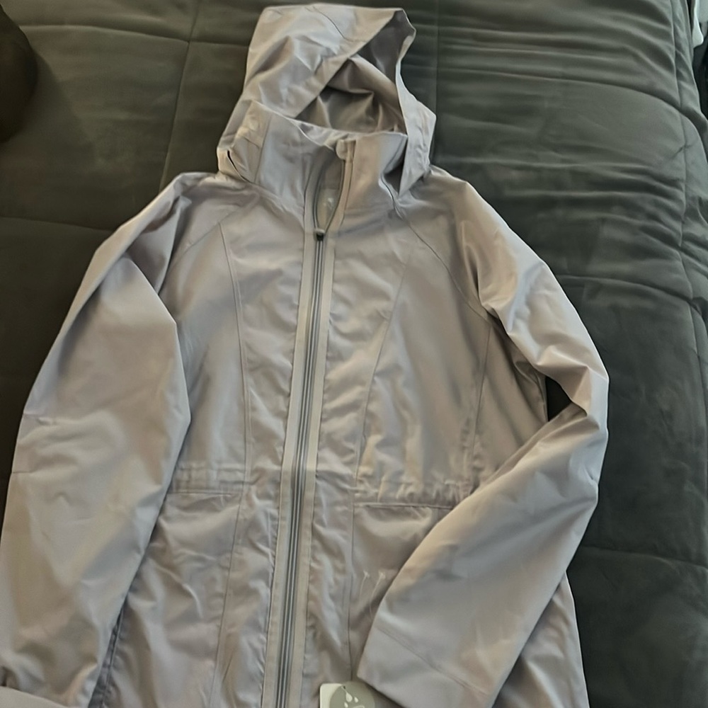 NWT light purple water resistant light jacket